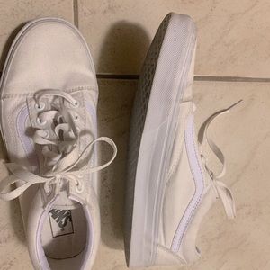 NEVER WORN- Vans Canvas Old Skool